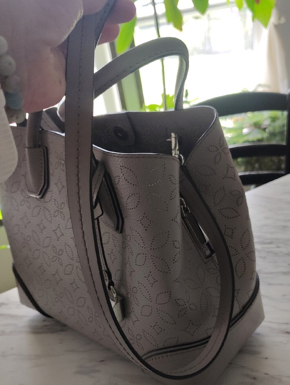 Michael Kors Mercer Gallery Leather Tote, Medium - Picture 11 of 16